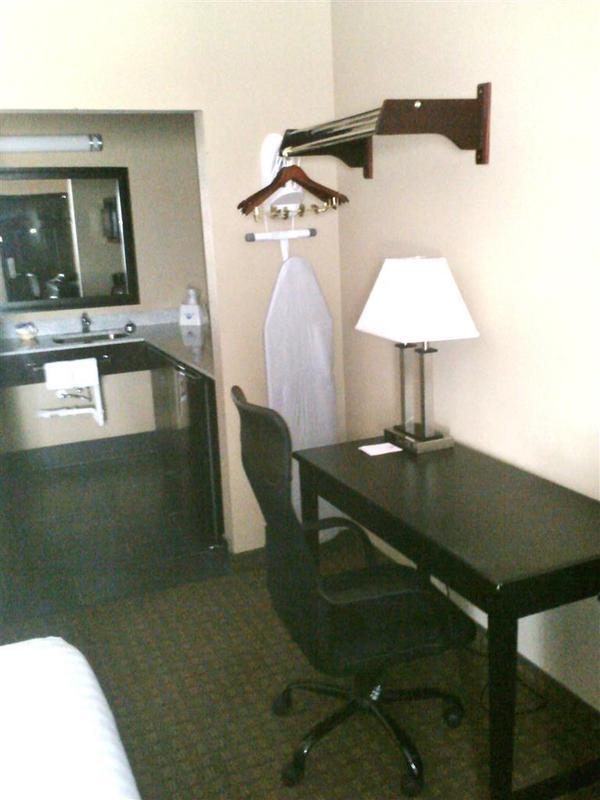 Americas Best Value Inn Dilley Zimmer foto